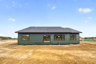 2453 14th Ave SW, Rochester, MN 55902 - Photo 4