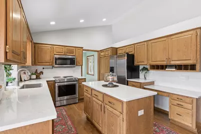 13610 59th Place N, Plymouth, MN 55446 - Photo 4