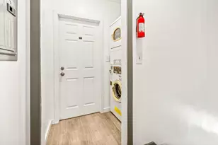 307 4th St NE, Minneapolis, MN 55413 - Photo 16