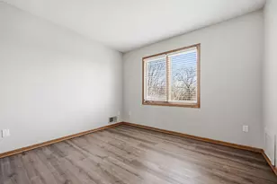 17050 Javelin Ct, Lakeville, MN 55044 - Photo 30