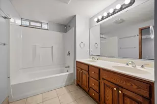 700 Edgar Ave, Saint Paul, MN 55117 - Photo 32