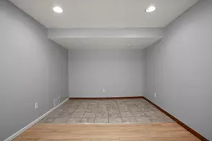 700 Edgar Ave, Saint Paul, MN 55117 - Photo 36