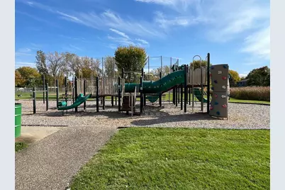 731 Berwood Avenue, Vadnais Heights, MN 55127 - Photo 40