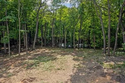 601 Fox Hill Drive, Chanhassen, MN 55317 - Photo 2