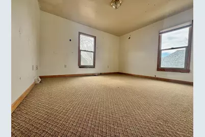 616 W Redwood Street, Marshall, MN 56258 - Photo 14