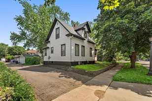 1467 Charles Ave, Saint Paul, MN 55104 - Photo 22