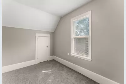 1467 Charles Avenue, Saint Paul, MN 55104 - Photo 10