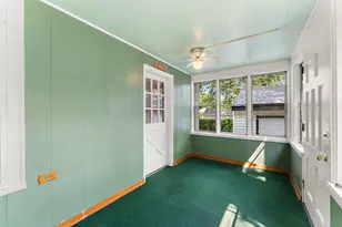 1467 Charles Ave, Saint Paul, MN 55104 - Photo 10