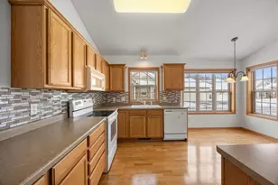 11084 Eagle Ridge Way, Chisago City, MN 55013 - Photo 20