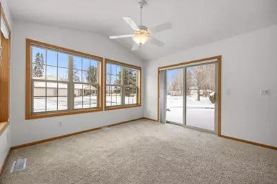 11084 Eagle Ridge Way, Chisago City, MN 55013 - Photo 10