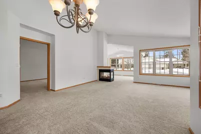 11084 Eagle Ridge Way, Chisago City, MN 55013 - Photo 8