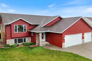 2100 Blake Ave, Lester Prairie, MN 55354 - Photo 2