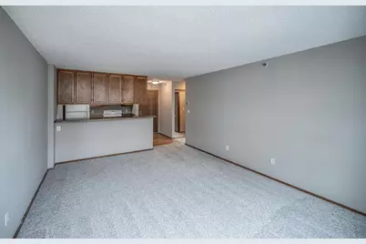 433 S 7th Street #1819, Minneapolis, MN 55415 - Photo 2