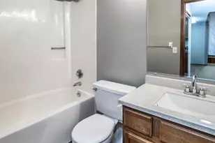 433 S 7th St, Minneapolis, MN 55415 - Photo 8