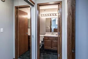 433 S 7th St, Minneapolis, MN 55415 - Photo 6