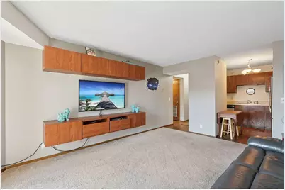 26 10th Street W #1005, Saint Paul, MN 55102 - Photo 2