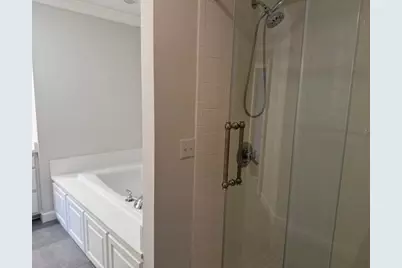 303 Sunflower Court, Vadnais Heights, MN 55127 - Photo 22