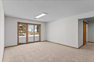 303 Sunflower Ct, Vadnais Heights, MN 55127 - Photo 40