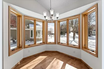 303 Sunflower Court, Vadnais Heights, MN 55127 - Photo 20