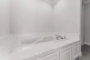 303 Sunflower Ct, Vadnais Heights, MN 55127 - Photo 36