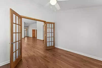 303 Sunflower Court, Vadnais Heights, MN 55127 - Photo 24