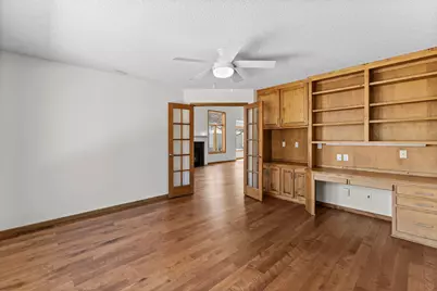 303 Sunflower Court, Vadnais Heights, MN 55127 - Photo 26