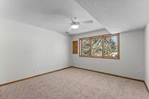 303 Sunflower Ct, Vadnais Heights, MN 55127 - Photo 52