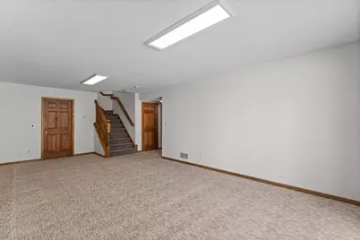 303 Sunflower Court, Vadnais Heights, MN 55127 - Photo 42