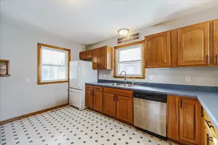 107 Lincoln Ave N, New Prague, MN 56071 - Photo 8