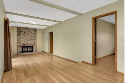 946 Redwood Drive, Apple Valley, MN 55124 - Photo 6