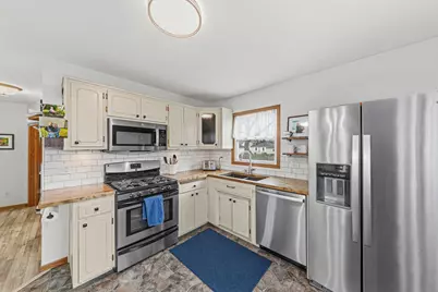 349 Tyler Avenue, North Mankato, MN 56003 - Photo 4