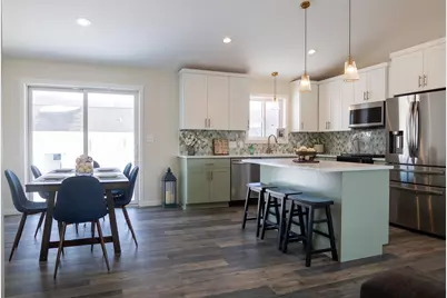 3621 Meadow Sage Court SE, Rochester, MN 55904 - Photo 2