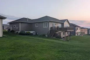 1004 3rd Ave, Goodhue, MN 55027 - Photo 4