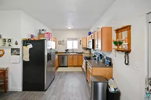 1710 Oakes Ave, Superior, WI 54880 - Photo 8