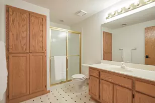 2885 Devonshire Pl, Woodbury, MN 55125 - Photo 62