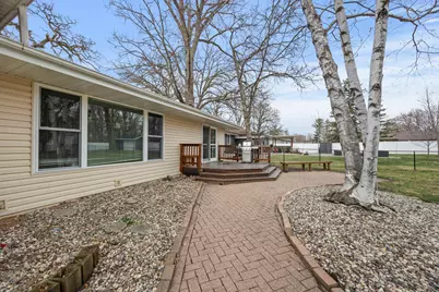 1045 Jorgenson Street SE, Hutchinson, MN 55350 - Photo 50