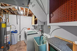 1045 Jorgenson St SE, Hutchinson, MN 55350 - Photo 44