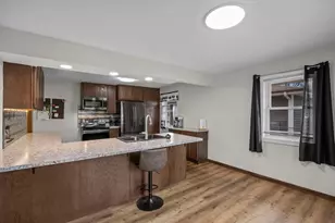 1045 Jorgenson St SE, Hutchinson, MN 55350 - Photo 22