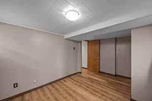 1045 Jorgenson St SE, Hutchinson, MN 55350 - Photo 38