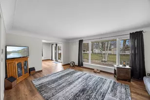 1045 Jorgenson St SE, Hutchinson, MN 55350 - Photo 16