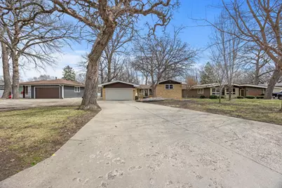 1045 Jorgenson Street SE, Hutchinson, MN 55350 - Photo 6