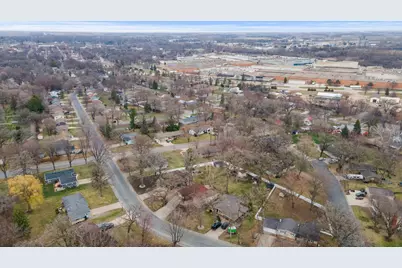 1045 Jorgenson Street SE, Hutchinson, MN 55350 - Photo 2