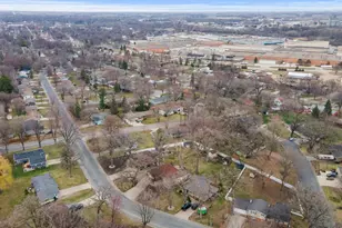 1045 Jorgenson St SE, Hutchinson, MN 55350 - Photo 2