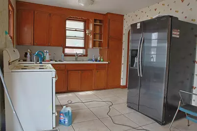 1660 Beech Street, Saint Paul, MN 55106 - Photo 6