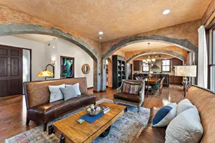 8116 Clifford Cir, Inver Grove Heights, MN 55076 - Photo 6