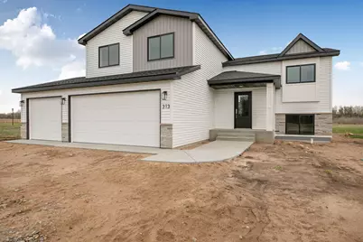 313 10th Street S, Sartell, MN 56377 - Photo 2