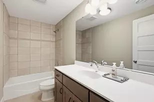 12864 Frost Point Ct, Apple Valley, MN 55124 - Photo 32