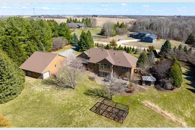 30915 Hay Creek Hills Drive, Red Wing, MN 55066 - Photo 2