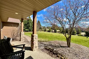 30915 Hay Creek Hills Dr, Red Wing, MN 55066 - Photo 24