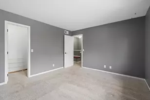 110E South Dr, Circle Pines, MN 55014 - Photo 16